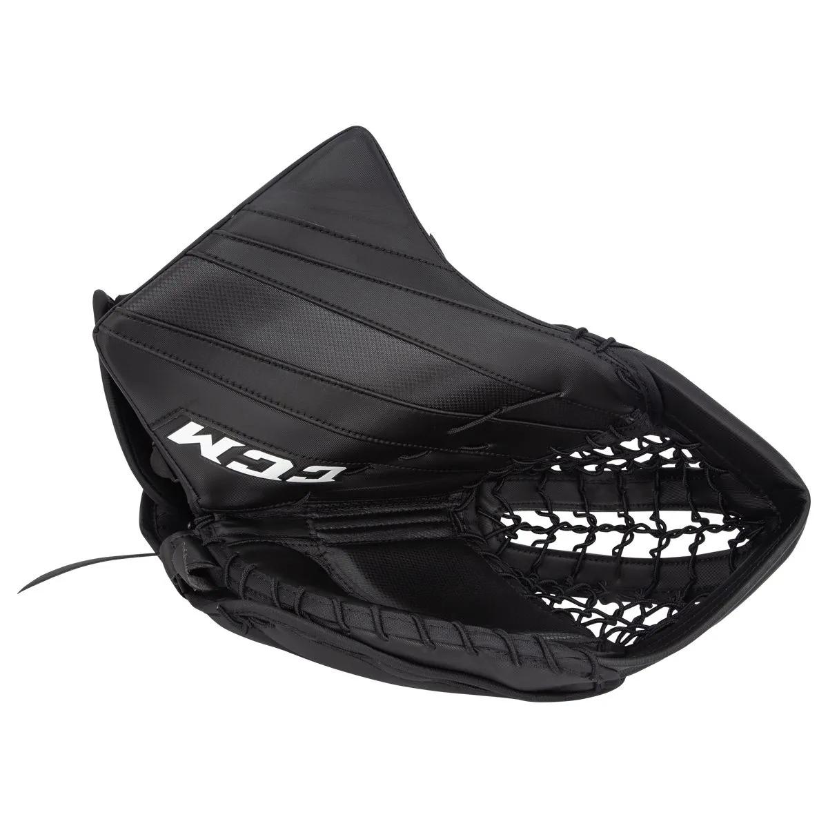 CCM Extreme Flex E5.9 Sr. Goalie Gloveproduct zoom image #1