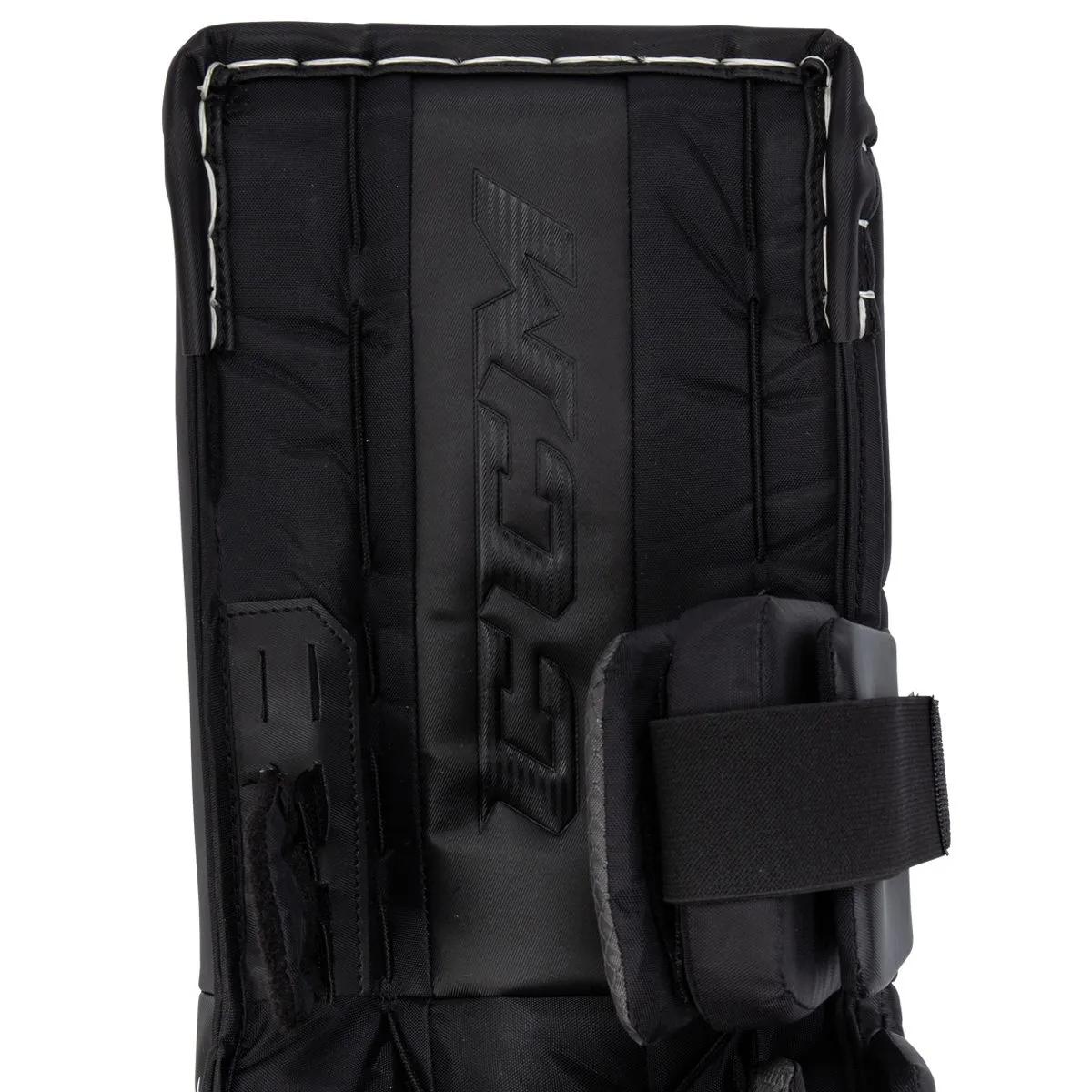 CCM Extreme Flex E5.5 Jr. Goalie Leg Padsproduct zoom image #7