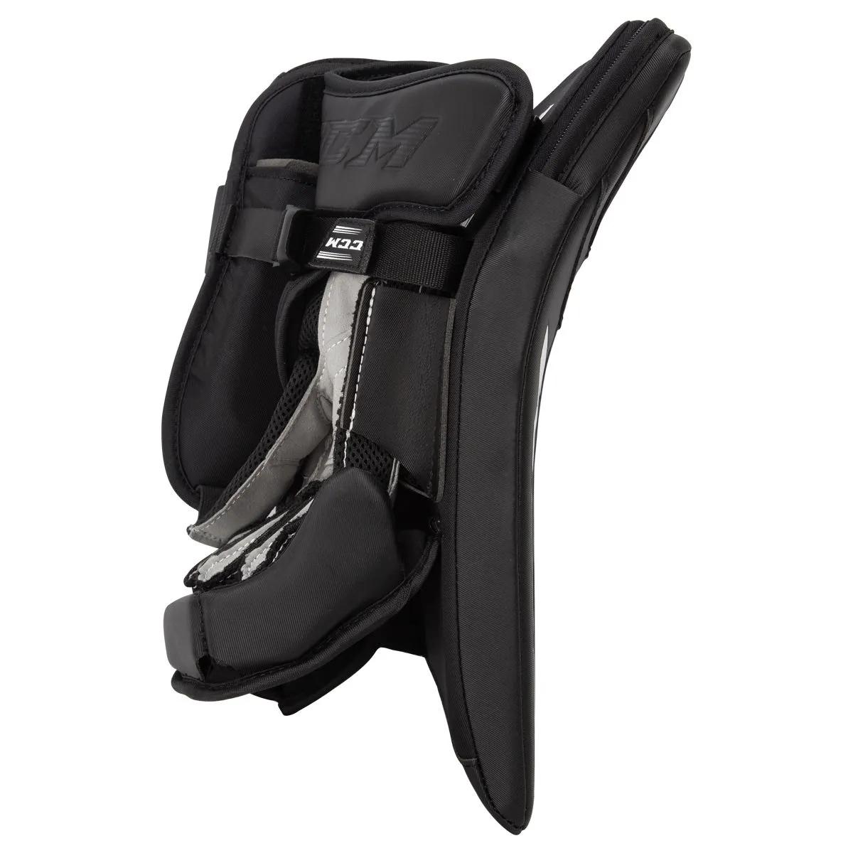CCM Extreme Flex E5.9 Sr. Goalie Blockerproduct zoom image #3