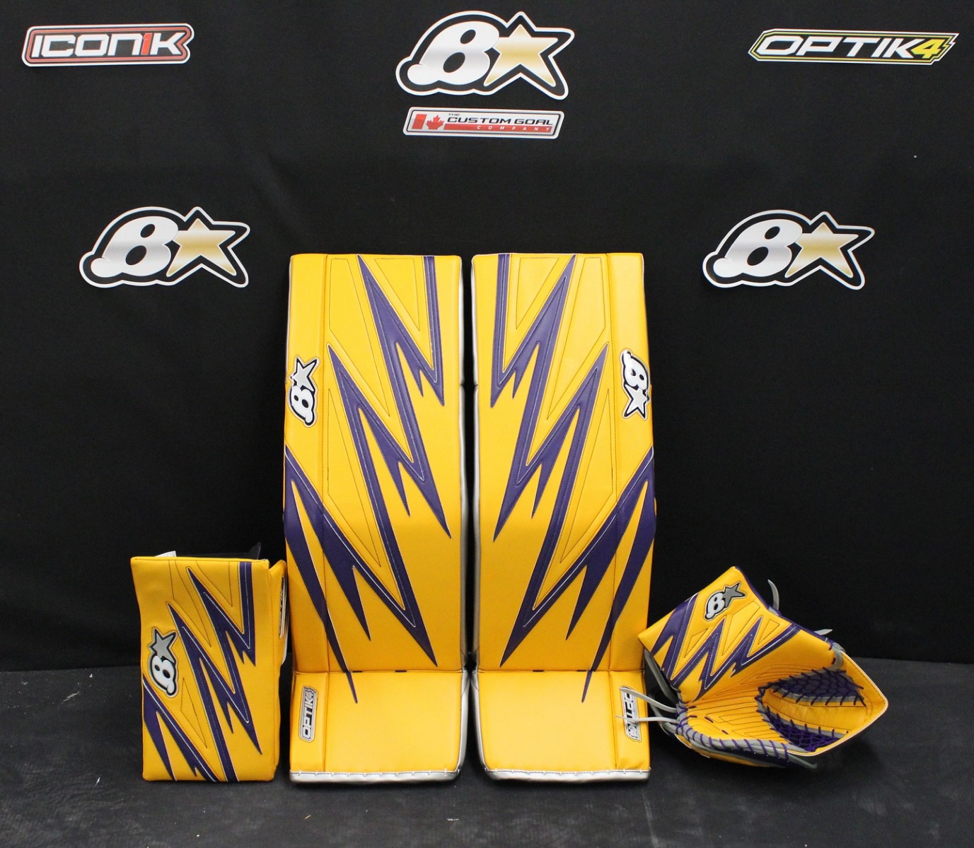 Custom Goalie Set Brian's OPTIK 4 PRO Sr.product zoom image #2