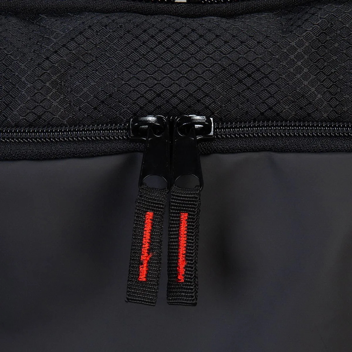 Wheeled Equipment Bag Warrior Q10product zoom image #6