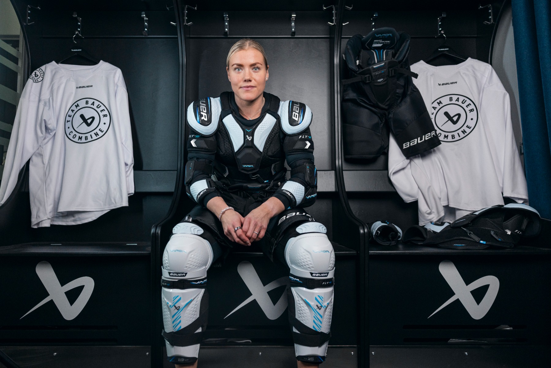 Bauer Vapor Fly-W protective worn by player